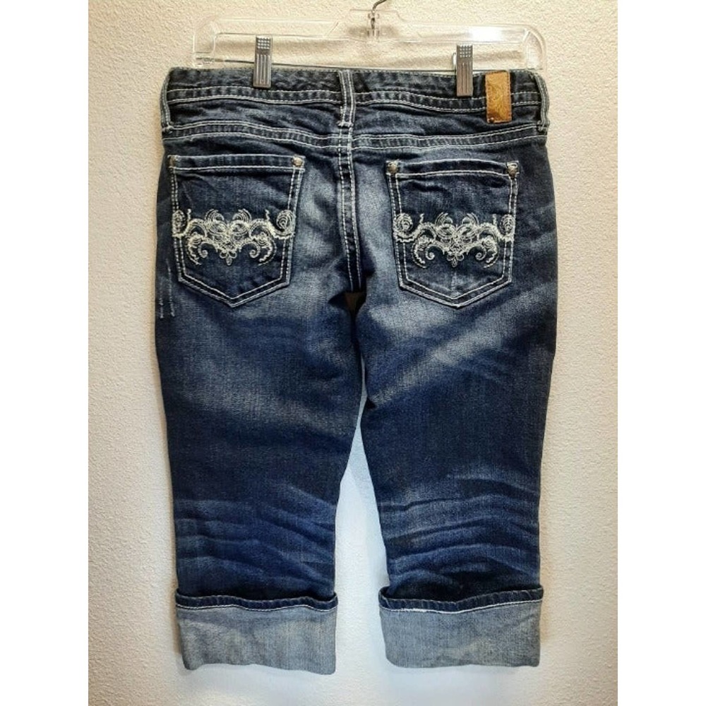 Maurices Blue Denim Capris l Size: 5/6 Regular